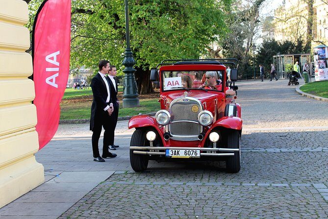 1,5 hour oldtimer convertible Prague sightseeing tour - Stop-by-Stop: What You’ll See and Why It Matters