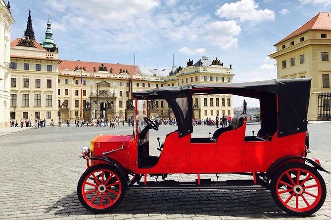 1,5 hour oldtimer convertible Prague sightseeing tour - How Much Value You’re Really Getting for the Price