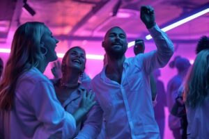 Alternative bar tour with dinner in the art district - Meeting Point to Club Door: How the Night Flows