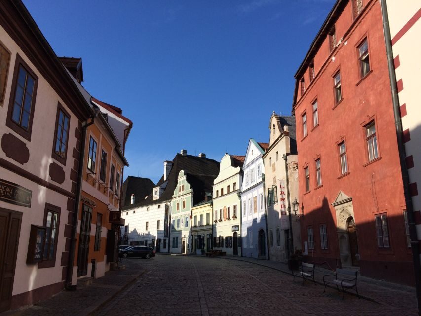 Český Krumlov: 2 Hour Private Walking Tour with Guide - Why a 2-Hour Private Walk Makes Sense Here