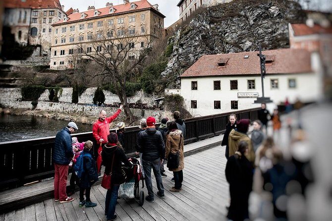 Český Krumlov 20th century tour - Getting oriented at the Historic Center: the 20th century timeline starts here