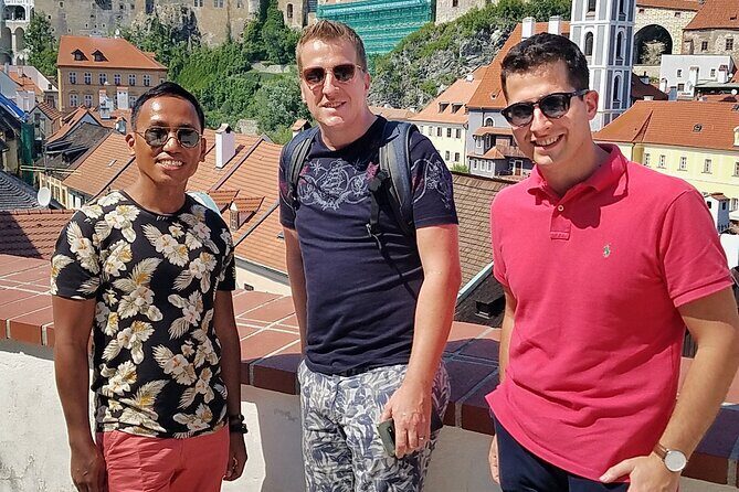 Český Krumlov Free Tour - Stop 1: Historic Center Stroll and Renaissance Stories on Cobblestones