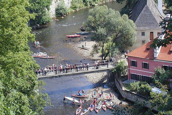 Cesky Krumlov Full day tour from Prague and back - Old Town Free Time Along the Vltava: Shop, Snap, Wander