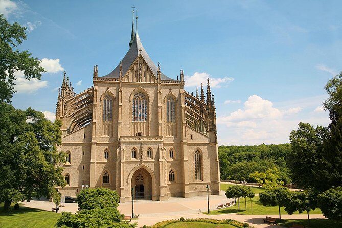 Day Trip to Kutná Hora by train from Prague - Price and value: what $83.44 covers on a day trip
