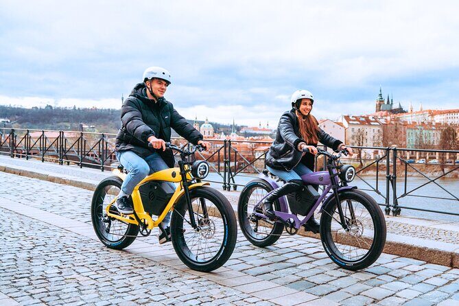 E-BIKE TOUR: 10 Must-See Landmarks & Viewpoints in Prague 1-8per. - Letná Beer Garden and Letná Park: Hill Views With a Local Feel