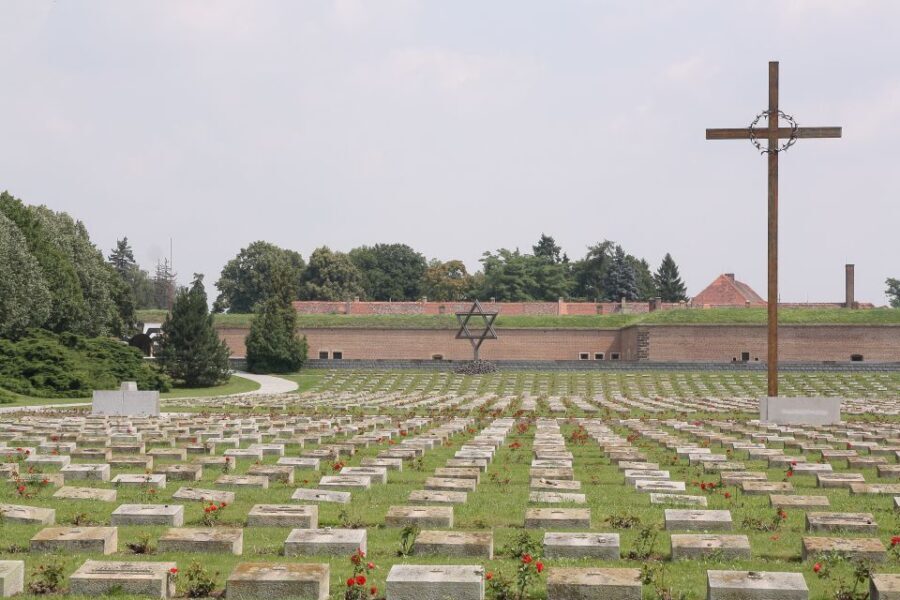From Prague: All-inclusive Bus Tour to Terezin Memorial - Terezín Town Visit and 30 Minutes of Free Time
