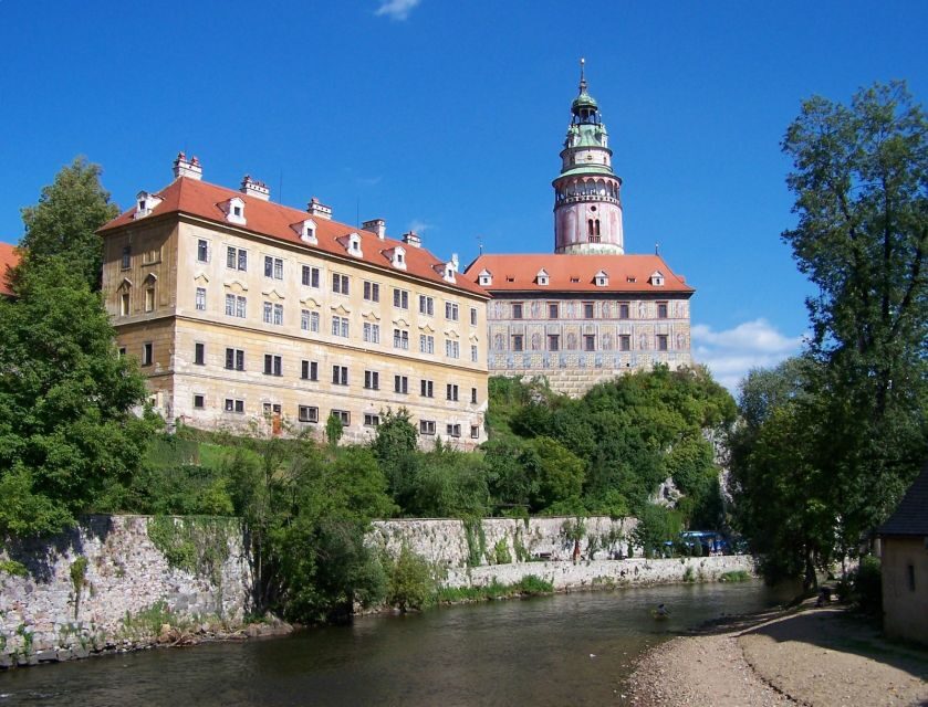 From Prague: Full-Day Trip to Český Krumlov - Free Time (3 Hours): How to Use It Without Feeling Rushed