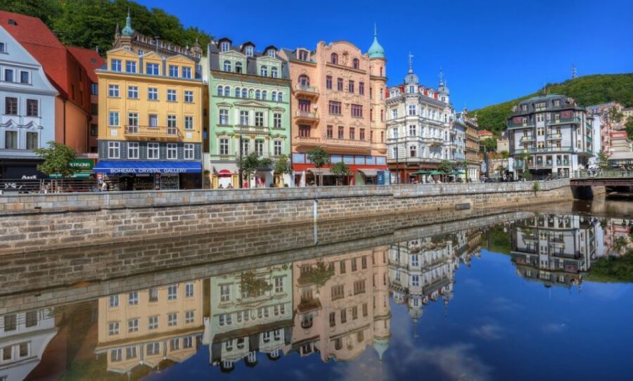 From Prague: Karlovy Vary Guided Day Trip - Why Karlovy Vary feels like a whole different world
