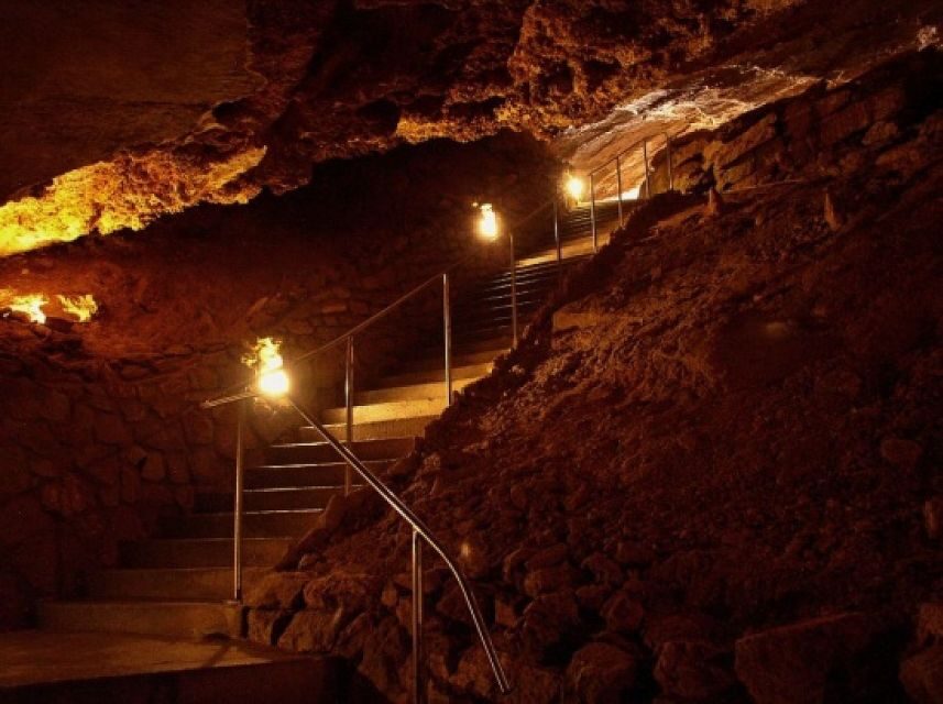From Prague: Karlštejn Castle & Koněprusy Caves Tour - Key Things I’d Mark on Your Map