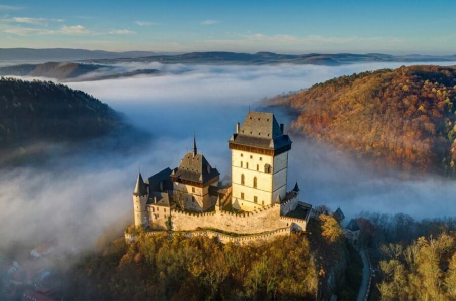 From Prague: Karlštejn Castle & Koněprusy Caves Tour - How to Get the Most Out of Your Czech Lunch Break