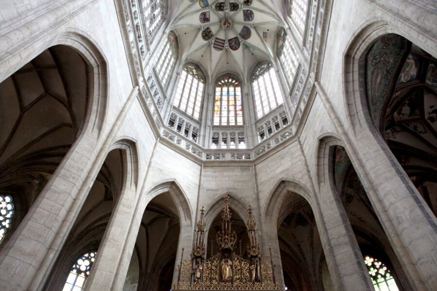 From Prague: Kutna Hora and Bone Chapel Tour - Sedlec Ossuary (Bone Chapel): dark art, real atmosphere, clear context