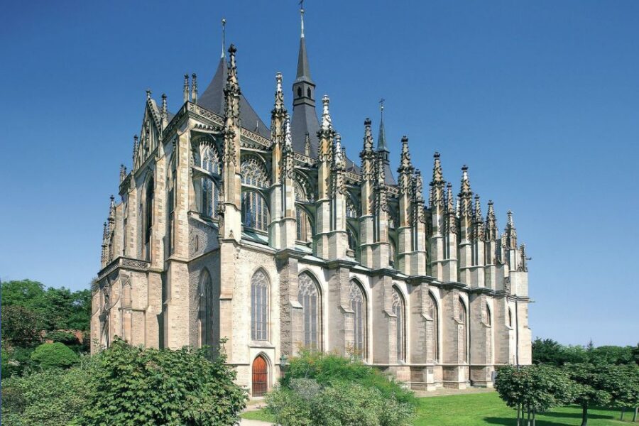 From Prague: Kutná Hora, St.Barbara’s Church, Sedlec Ossuary - Saint Barbara’s Church and the Cathedral of the Assumption