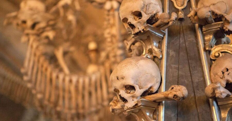 From Prague: Kutna Hora UNESCO Site Tour with Bone Chapel - Sedlec Ossuary Bone Chapel: What to Expect (and What Not to Do)