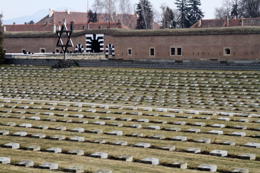 From Prague: Terezín and Ghetto Museum Guided Tour - The drive as part of the lesson, not dead time