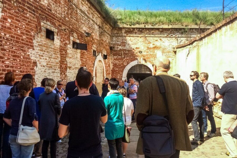 From Prague: Tour of Terezin Concentration Camp - Language and guide style: what to look for during a bilingual day