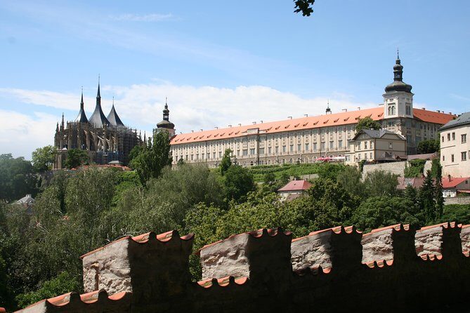 Half Day Trip to Kutna Hora and Bone Church from Prague - The Free Time Window: Use It for the Town, Not the Clock