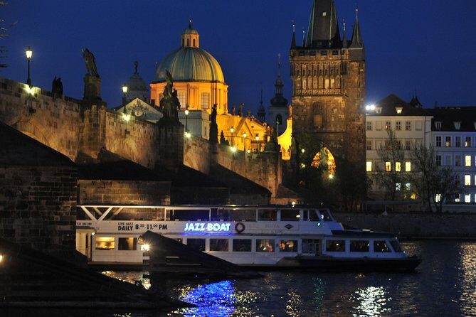 Jazz Boat: Popular LIVE JAZZ dinner cruise - Dinner on the Boat: Menu Options, What’s Included, and What to Expect