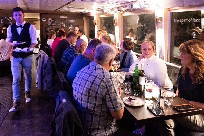 Jazz Boat: Popular LIVE JAZZ dinner cruise - Price and Value: Is $59.26 a Good Deal for This Evening?
