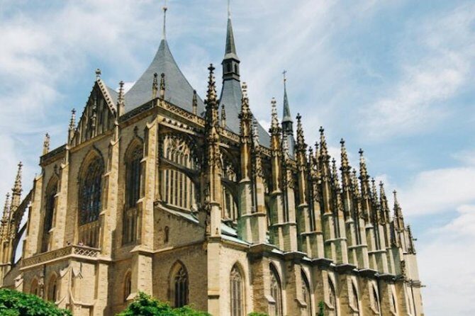 Kutna Hora Day Tour Including Sedlec Ossuary from Prague - Meeting at Týnská and Getting Out of Prague Smoothly by Train