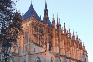 Kutna Hora Day Tour Including Sedlec Ossuary from Prague - Prague Walk-Through: Czech Landmarks You See Before the Train