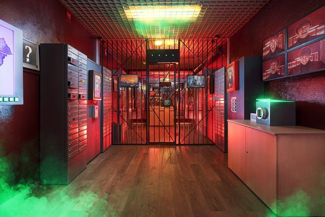 Moriarty's Phantom Trap Escape Game in Prague - Puzzles, difficulty level, and what “easy to understand” really means