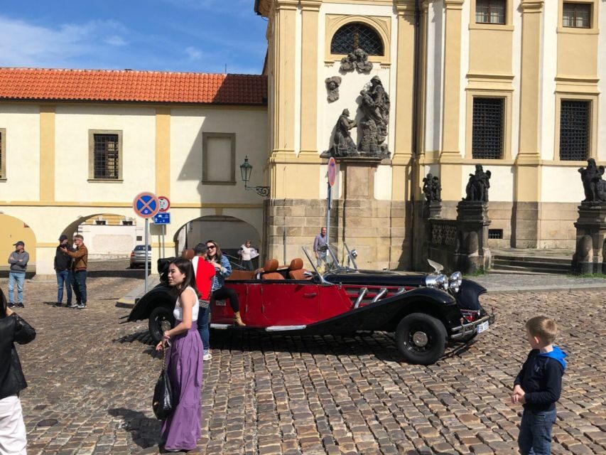 Prague: 1-Hour Private Tour in Vintage Car - Price and value: when $194 per group actually makes sense