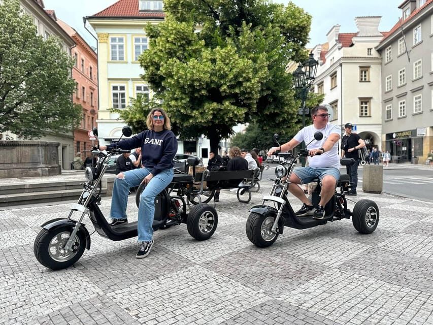 Prague: 2 hours FUN TRIKE tour in Prague with guide - Guides matter: you’ll likely get humor and sharp city context