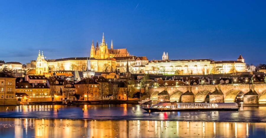 Prague: 50-Minute Sightseeing Evening Cruise - Where You Board the Boat and How to Avoid Stress