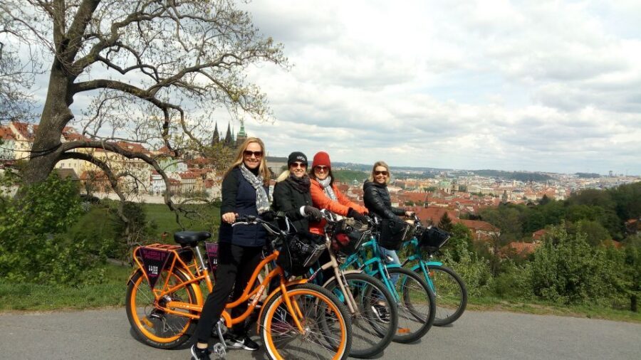 Prague: 7 Best Viewpoints of Prague E-Bike Tour - Meeting point at I Like eBike (Vlašská 15) and getting your bike ready