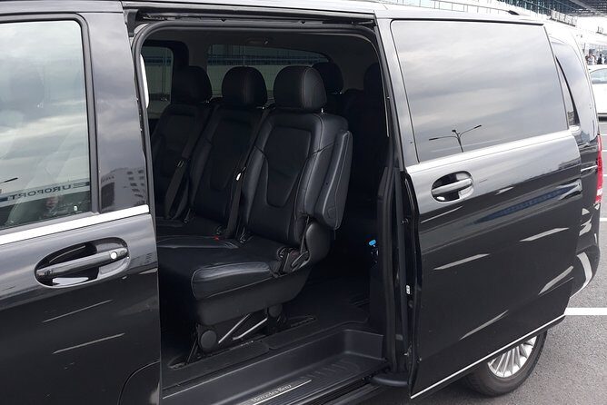 Prague Airport Private Arrival Transfer - What makes this pickup feel low-stress