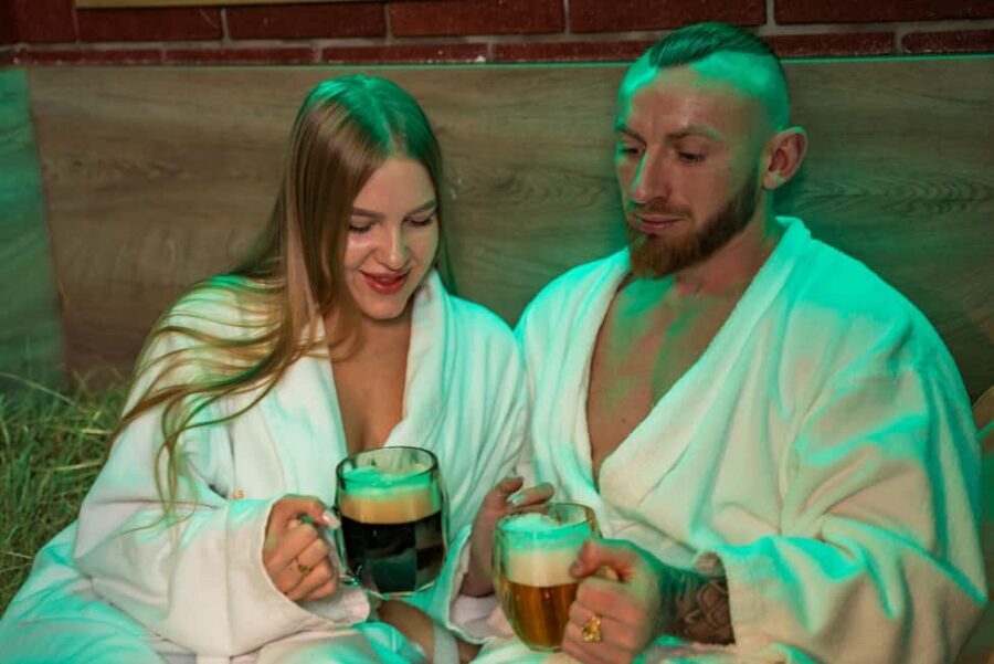 Prague: Beer Spa Experience with Unlimited Beer and Sauna - Included comfort items: what you’ll have in the room