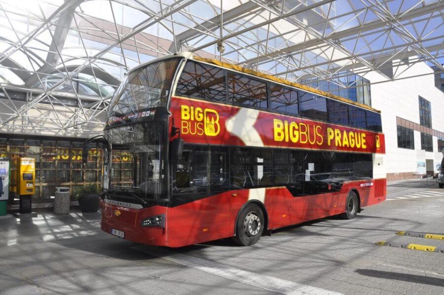Prague: Big Bus Hop-on Hop-off, Castle Tour and River Cruise - Prague Castle exteriors at 14:15: what you actually get