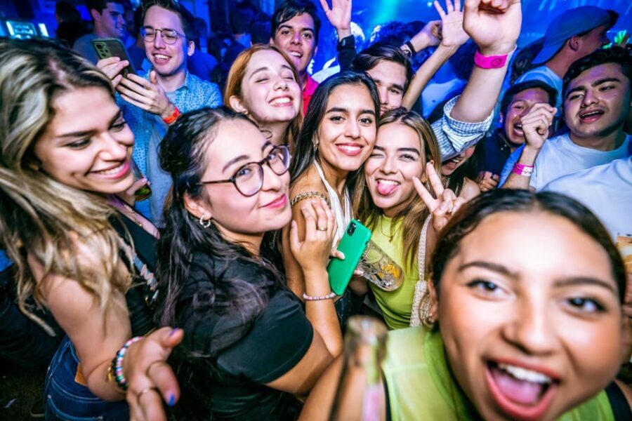 Prague: Boat Party with Unlimited Drinks & After Party Entry - Why this Vltava night works (even if you’re not a club person)