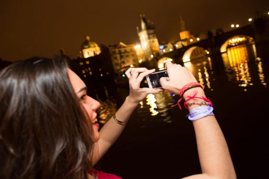 Prague: Boat Party with Unlimited Drinks & After Party Entry - Pre-party energy: why the first bar stop matters