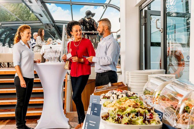 Prague Boats 2-hour Lunch Cruise - How to enjoy the sights without spoken narration