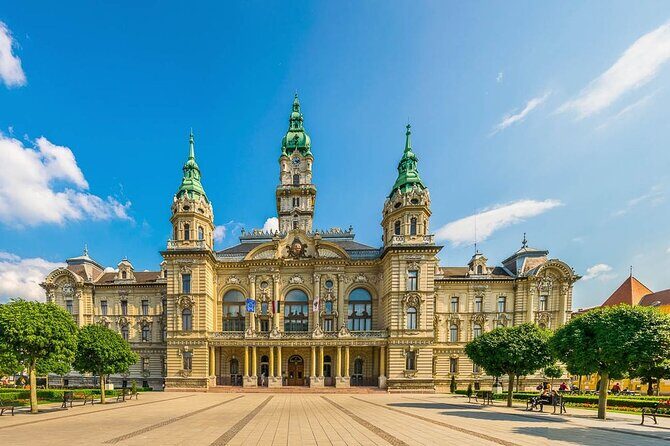 Prague-Budapest One-Way Sightseeing Day Tour - A private Prague-to-Budapest day that feels like real sightseeing