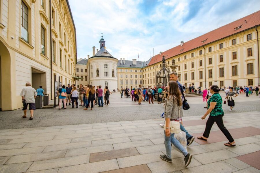 Prague Castle 2.5-Hour Tour Including Admission Ticket - Golden Lane: Small Lives Inside a Castle Big-Time Zone