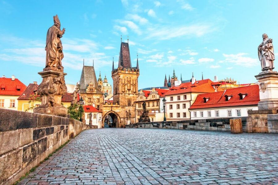 Prague Castle & Castle District: 2-Hour Guided Tour - Key things to know before you go