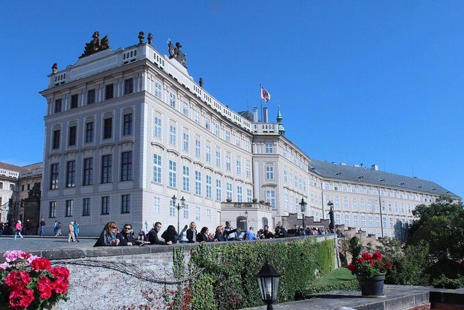 Prague Castle Walking Tour - Old Royal Palace: Where Czech Rulers Lived for Centuries