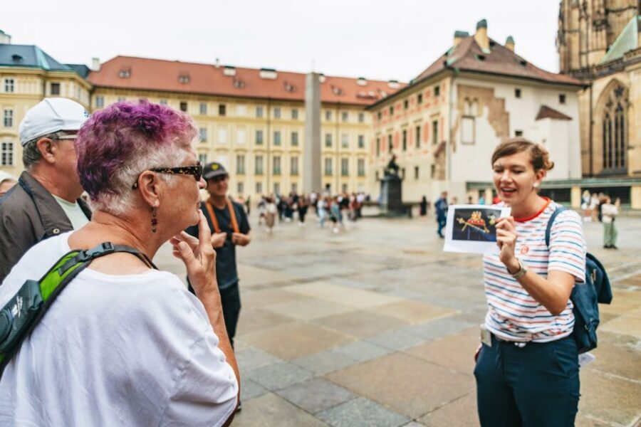 Prague: City Highlights By Bus, Boat, and on Foot - Price and value: what $27 buys (and what it doesn’t)