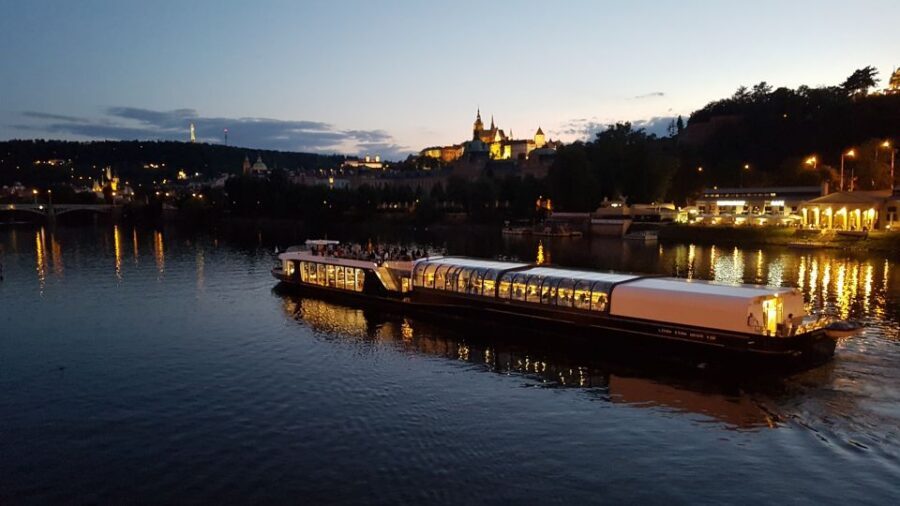 Prague: City Tour and Dinner Cruise with Hotel Pickup - Who This Tour Fits Best (and Who Should Skip It)