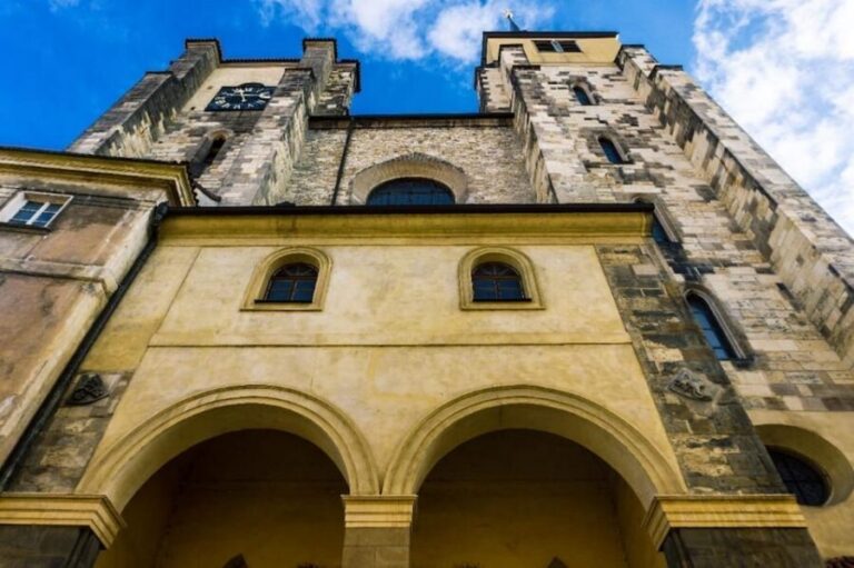 Prague: Classical Concert at St. Giles' Church - The program: Mozart, Smetana, Dvořák and Vivaldi in one hour
