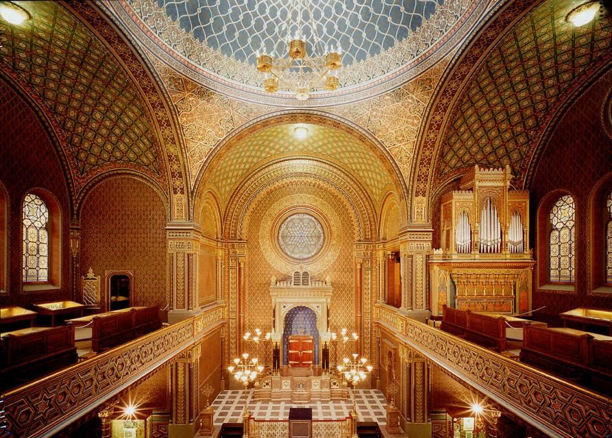 Prague: Classical Concert in the Spanish Synagogue - Why the Spanish Synagogue works so well for a concert