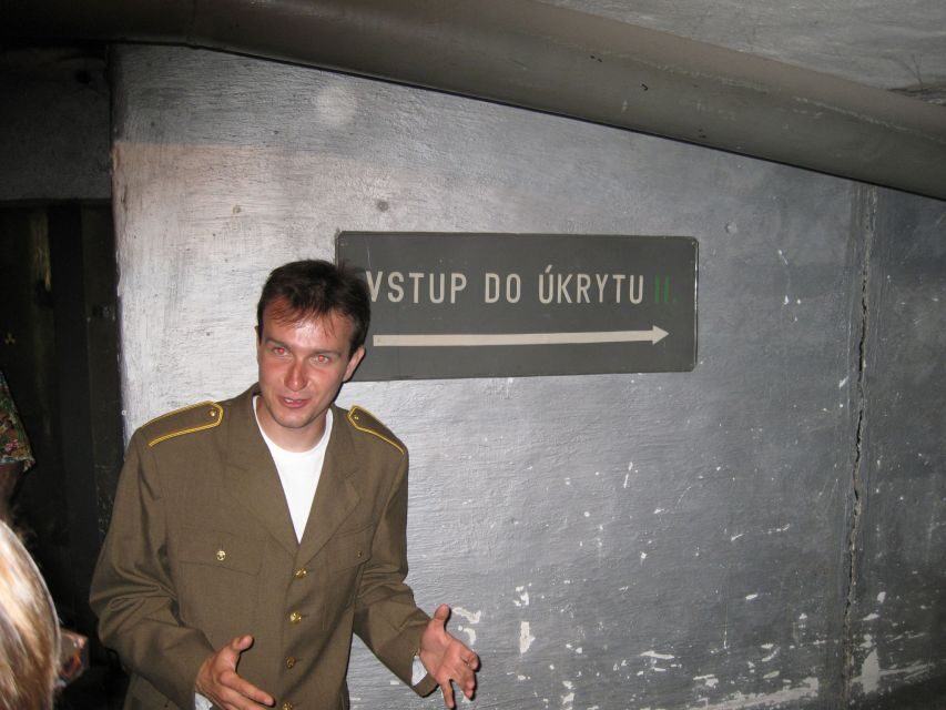 Prague: Communism History and Nuclear Bunker Guided Tour - The Tram Transfer to the Bunker: A Quick Shift From City to Reality