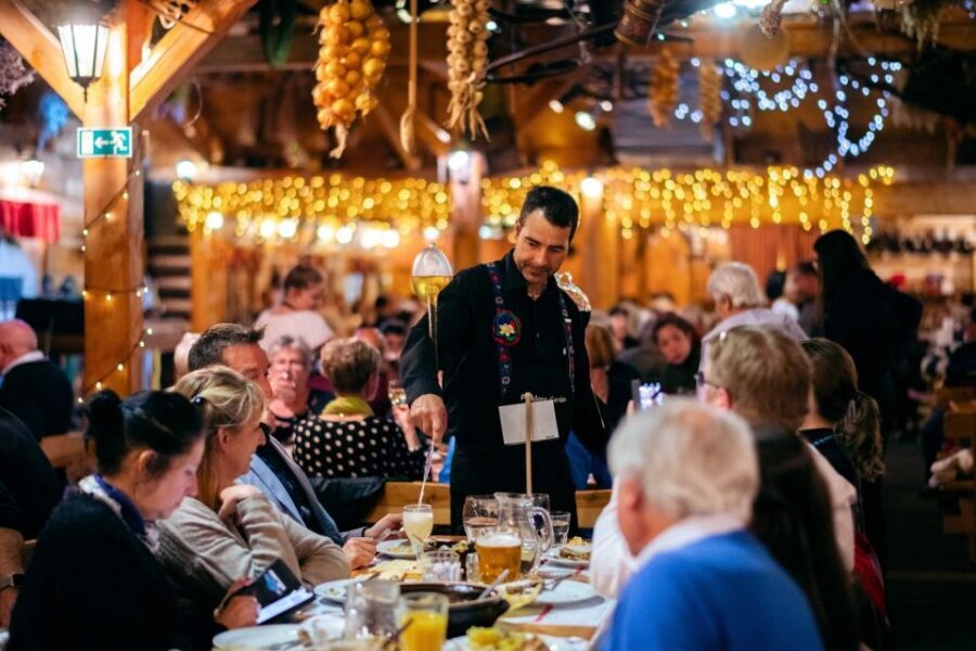 Prague: Evening Folklore Garden Party with Traditional Menu - Getting there and the schedule reality: meeting point checks that save time