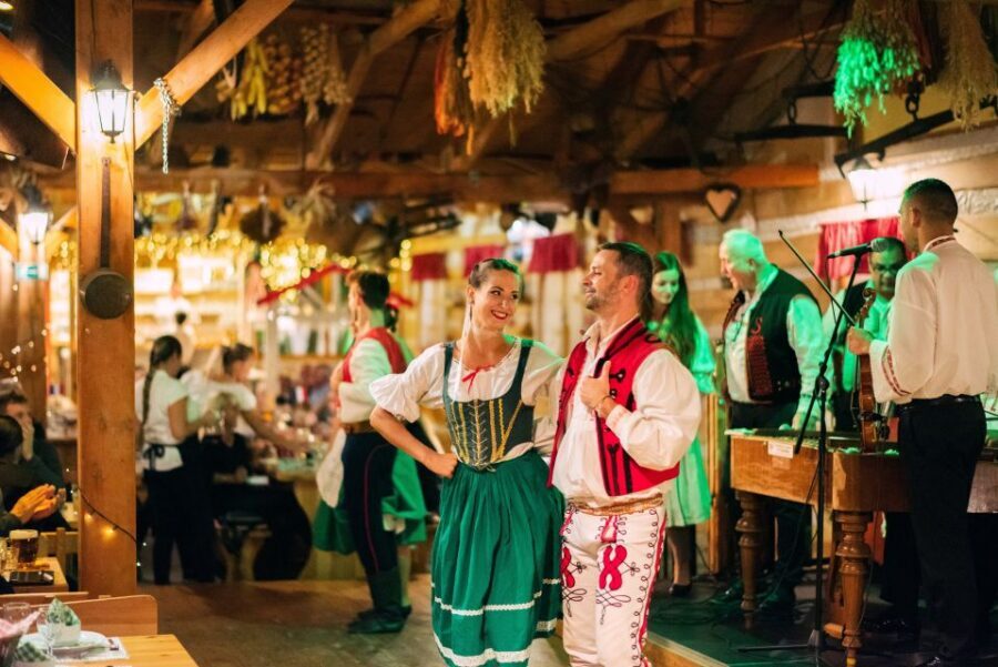 Prague: Folkloric Dinner Show with Unlimited Drinks - Dance lessons (Mazurka included) and the “get on stage” energy