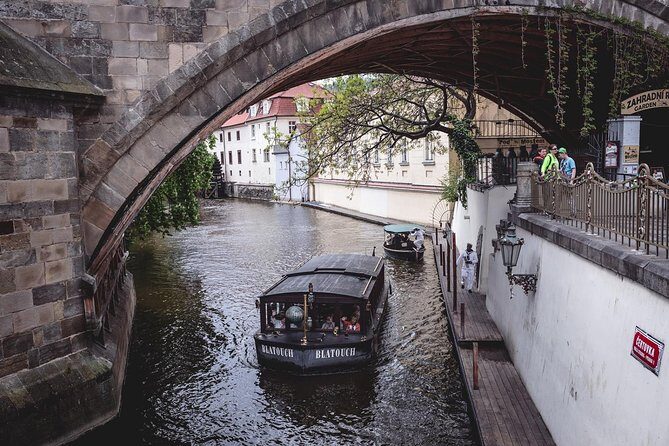 Prague Food Tour with 10 Tastings of Authentic Czech Classics - Beer, Moravian wine, and non-alcoholic choices that actually help