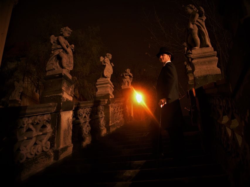 Prague: Ghost Tour - Old Jewish Cemetery: the darkest stop, handled with restraint