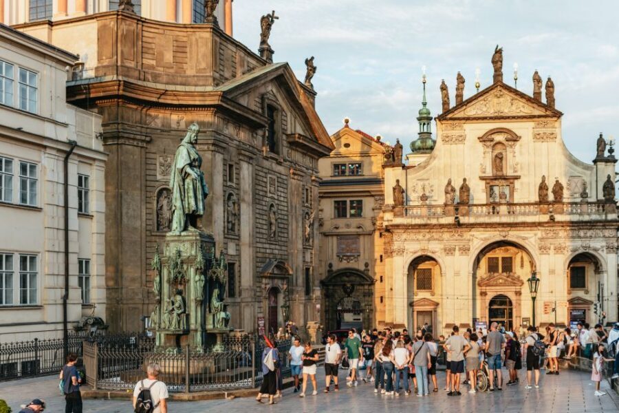 Prague: Ghost Walking Tour Where Legends Come To Life - Why Prague’s ghost tour hits differently at night