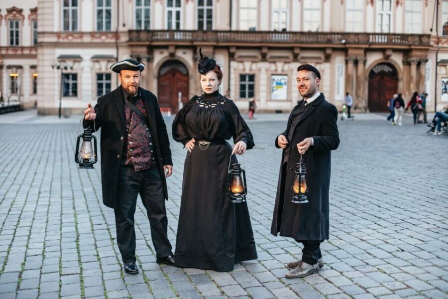 Prague: Ghosts and Legends Nighttime Guided Walking Tour - How Spooky Is It, Really? (Folklore With Performance)